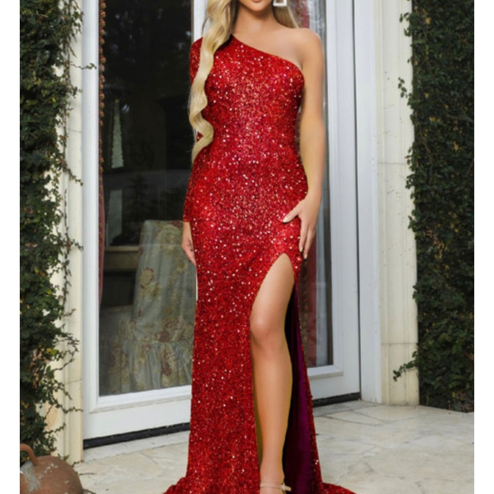 Sequence Red Gown